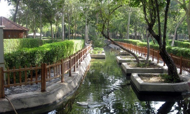 باغ پرندگان اصفهان