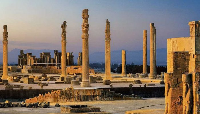 تخت جمشید پرسپولیس شیراز,گردشگری در ایران,مقاصد گردشگری در ایران