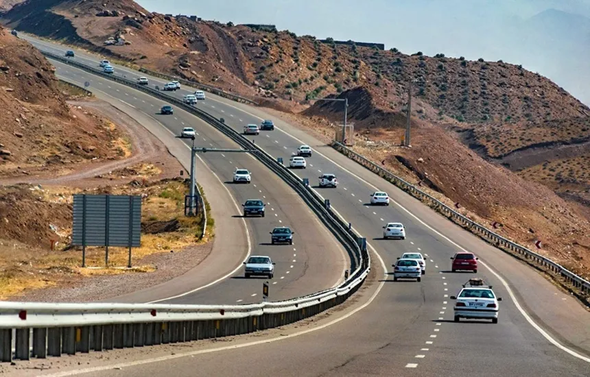 راهنمای شهرهای بیابانی با امنترین مسیرهای تردد و ایمنی جادهای