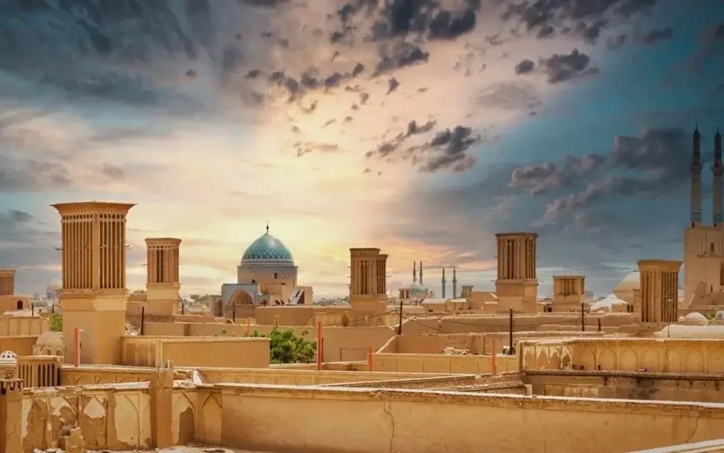 سفر به یزد؛ راهنمای کامل جاذبهها، بهترین زمان و نکات سفر