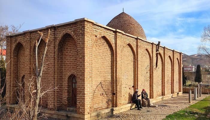 جاذبه های دیدنی مهاباد جاذبه های دیدنی مهاباد,مسجد جامع سرخ مهاباد,مکان های دیدنی مهاباد